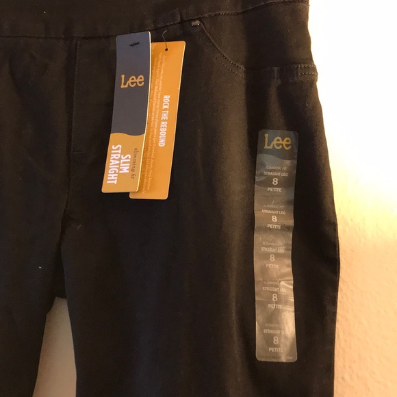 Lee Women’s Slimming Fit Rebound Straight Leg - Picture 3 of 6